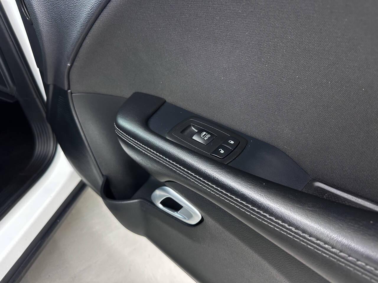 Dodge Challenger SXT 2017