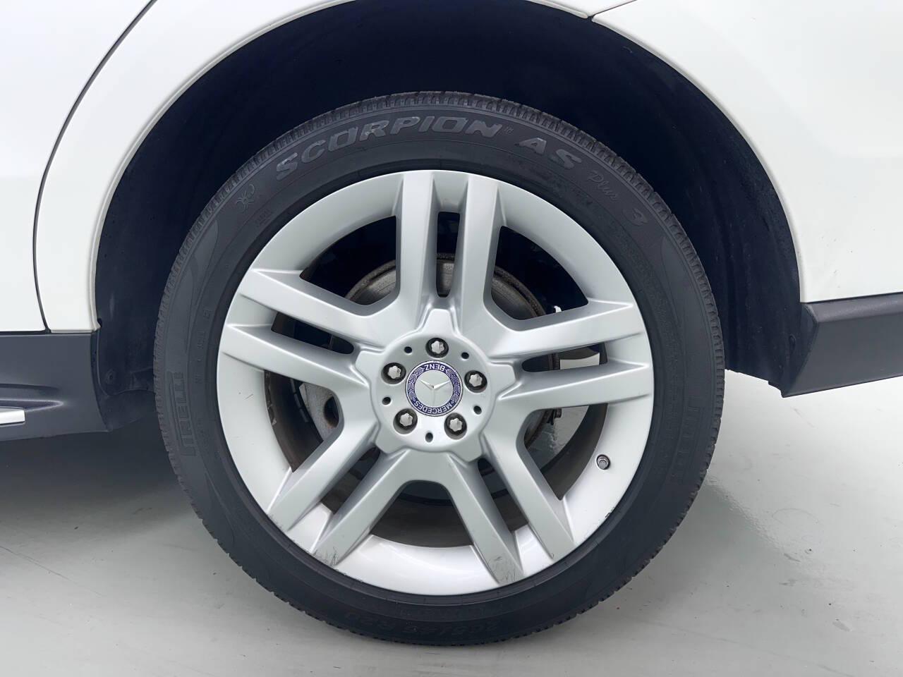 Mercedes-Benz M-Class ML350 4MATIC 2014