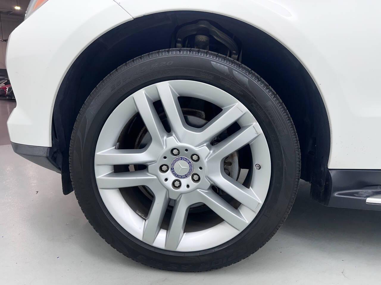 Mercedes-Benz M-Class ML350 4MATIC 2014