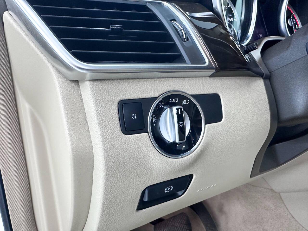 Mercedes-Benz M-Class ML350 4MATIC 2014