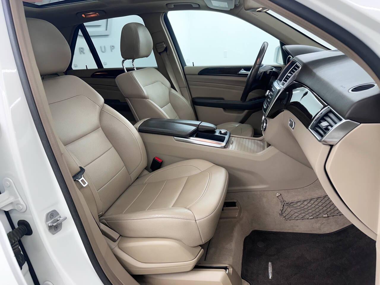 Mercedes-Benz M-Class ML350 4MATIC 2014