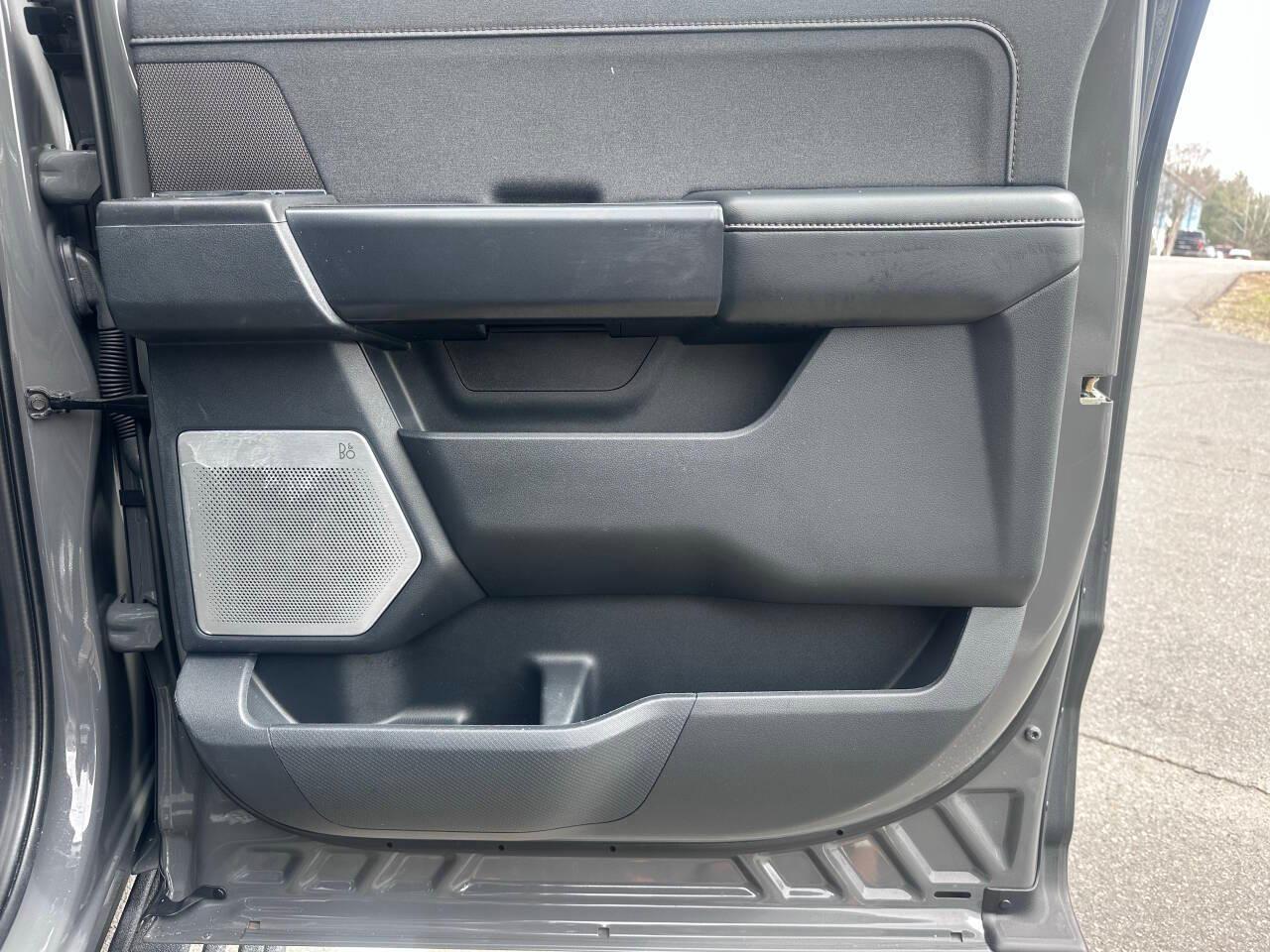 Ford F-150 Raptor SuperCrew 4WD 2021