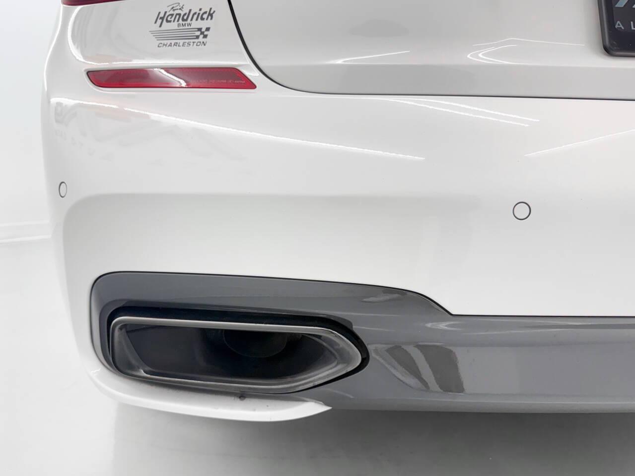 BMW 7-Series 740i 2018