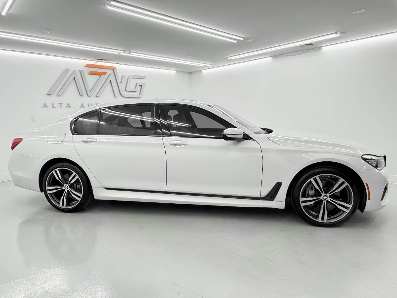 BMW 7-Series 740i 2018
