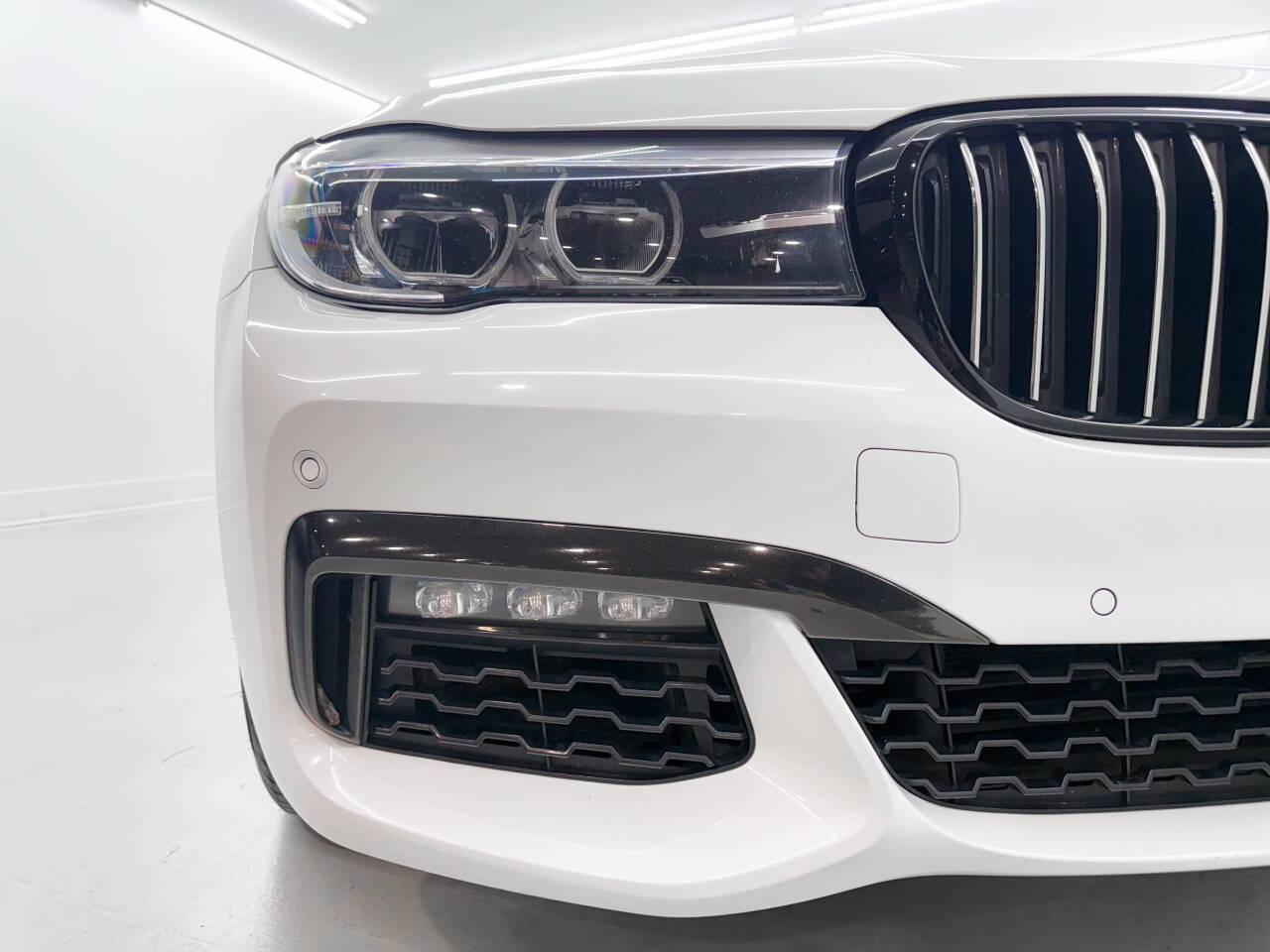 BMW 7-Series 740i 2018