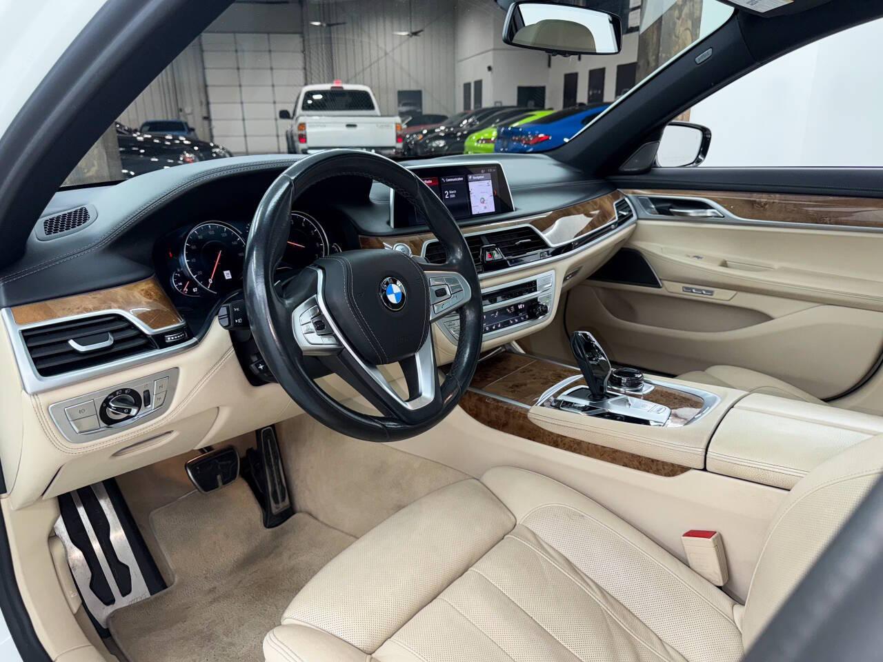 BMW 7-Series 740i 2018