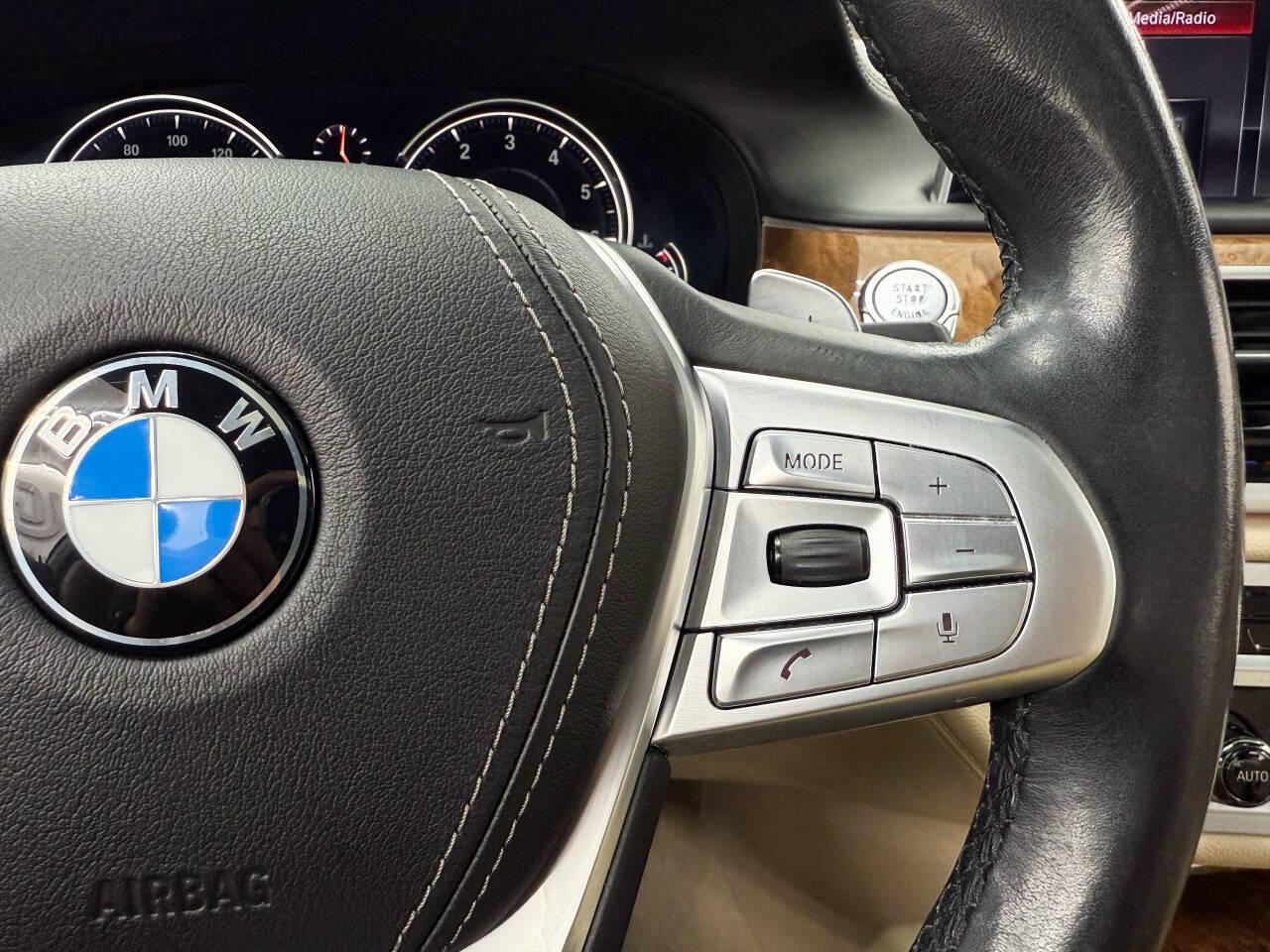 BMW 7-Series 740i 2018