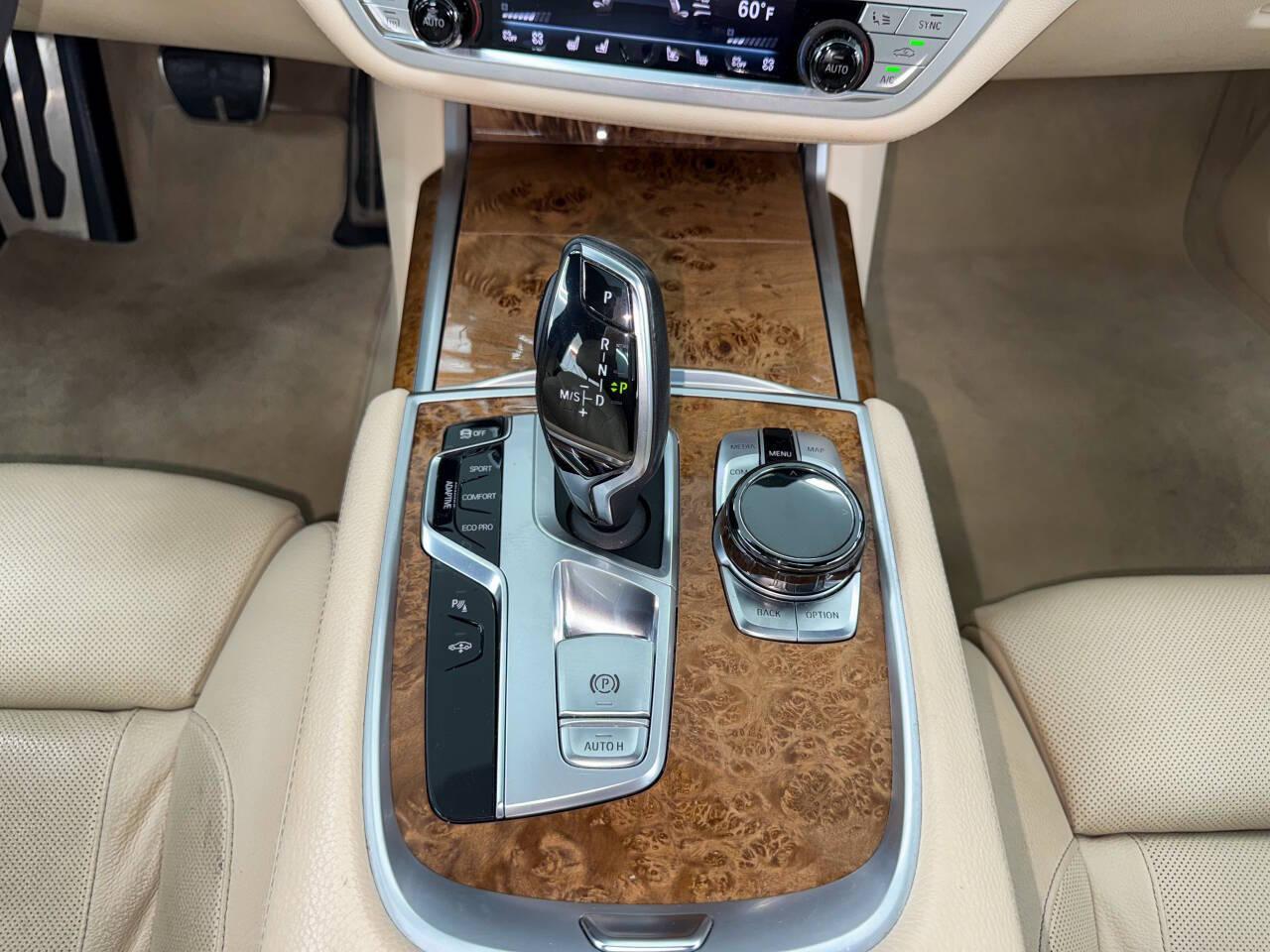 BMW 7-Series 740i 2018