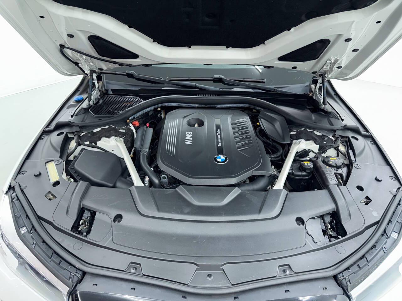 BMW 7-Series 740i 2018