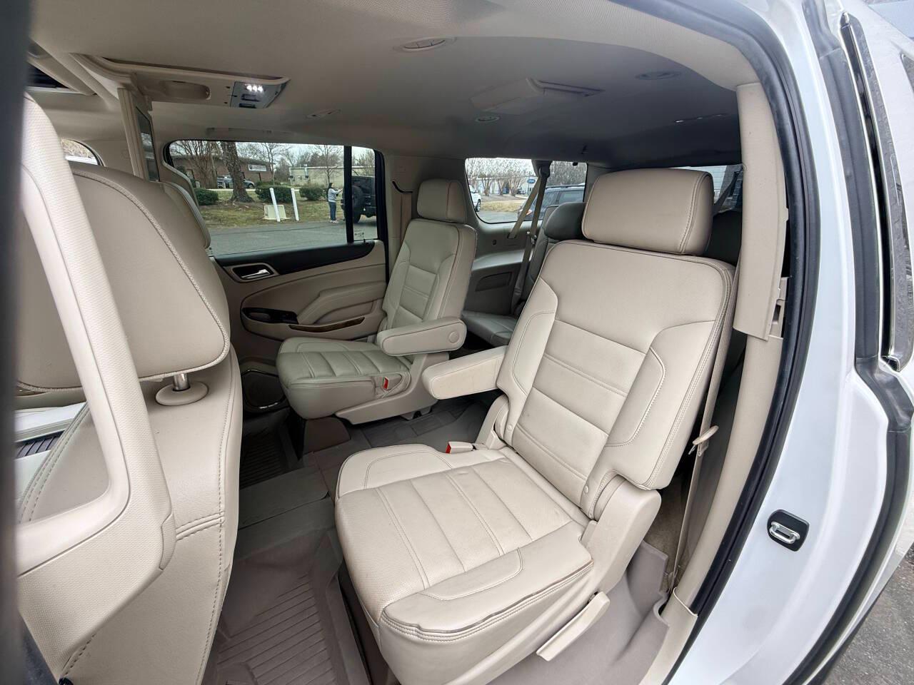 GMC Yukon XL Denali 4WD 2017