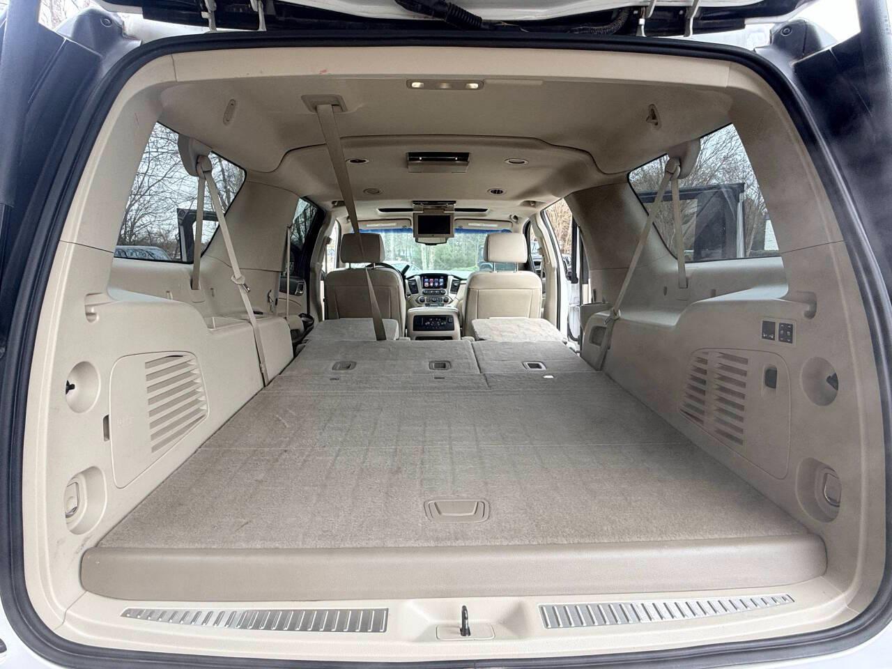 GMC Yukon XL Denali 4WD 2017