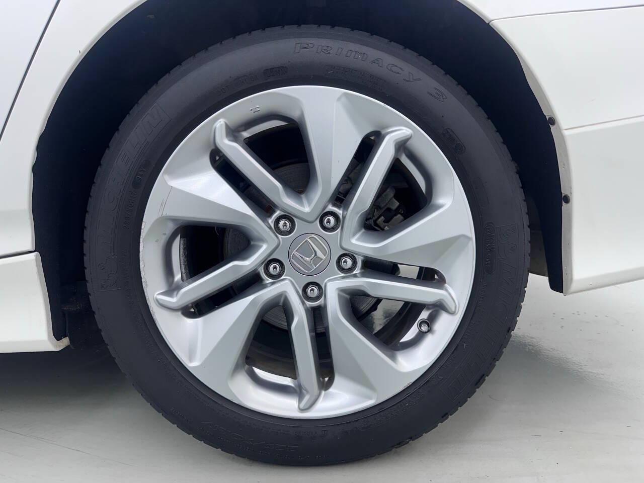 Honda Accord LX CVT 2018