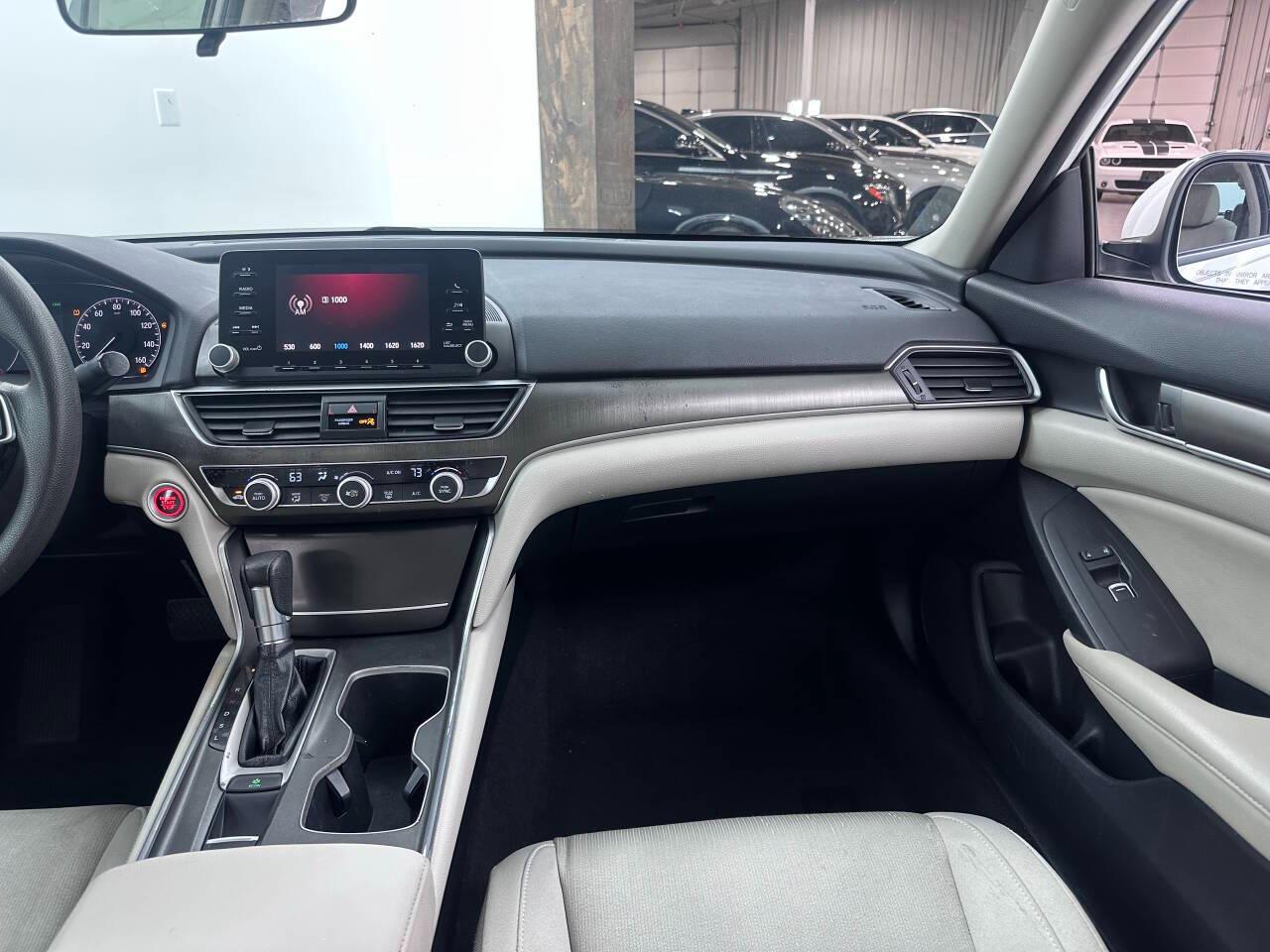 Honda Accord LX CVT 2018