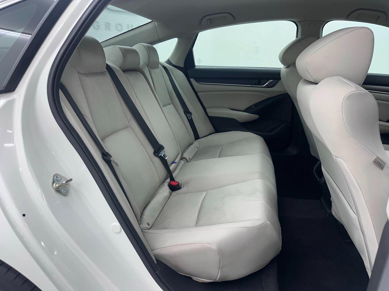 Honda Accord LX CVT 2018