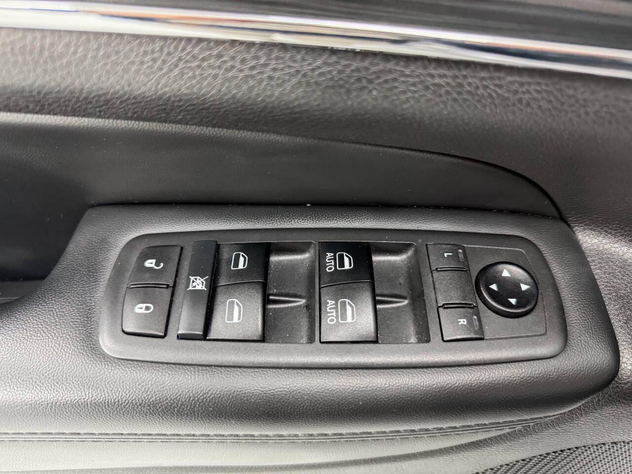 Jeep Grand Cherokee Limited 2WD 2019