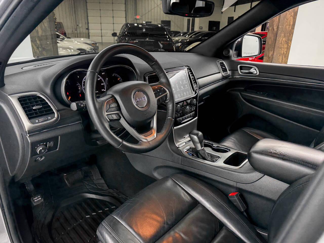 Jeep Grand Cherokee Limited 2WD 2019