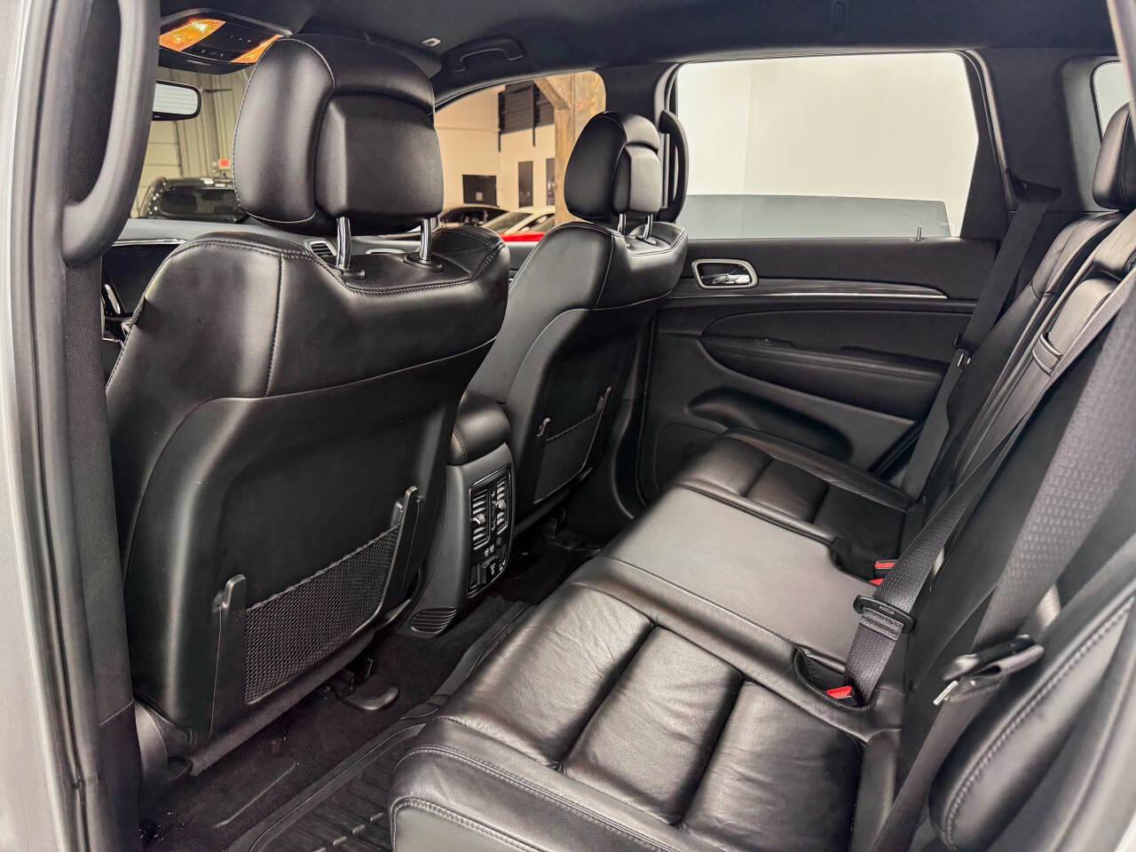 Jeep Grand Cherokee Limited 2WD 2019