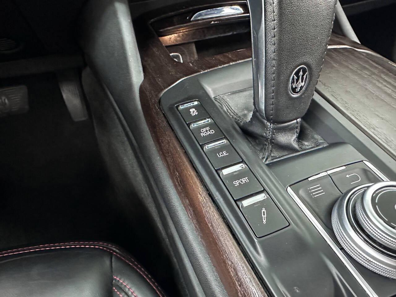 Maserati Levante Base 2019