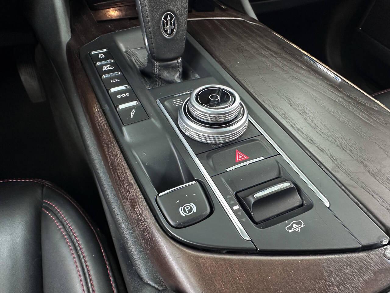 Maserati Levante Base 2019