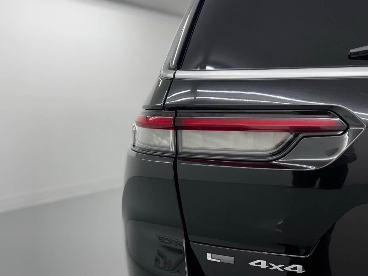 Jeep Grand Cherokee Summit 4WD 2021