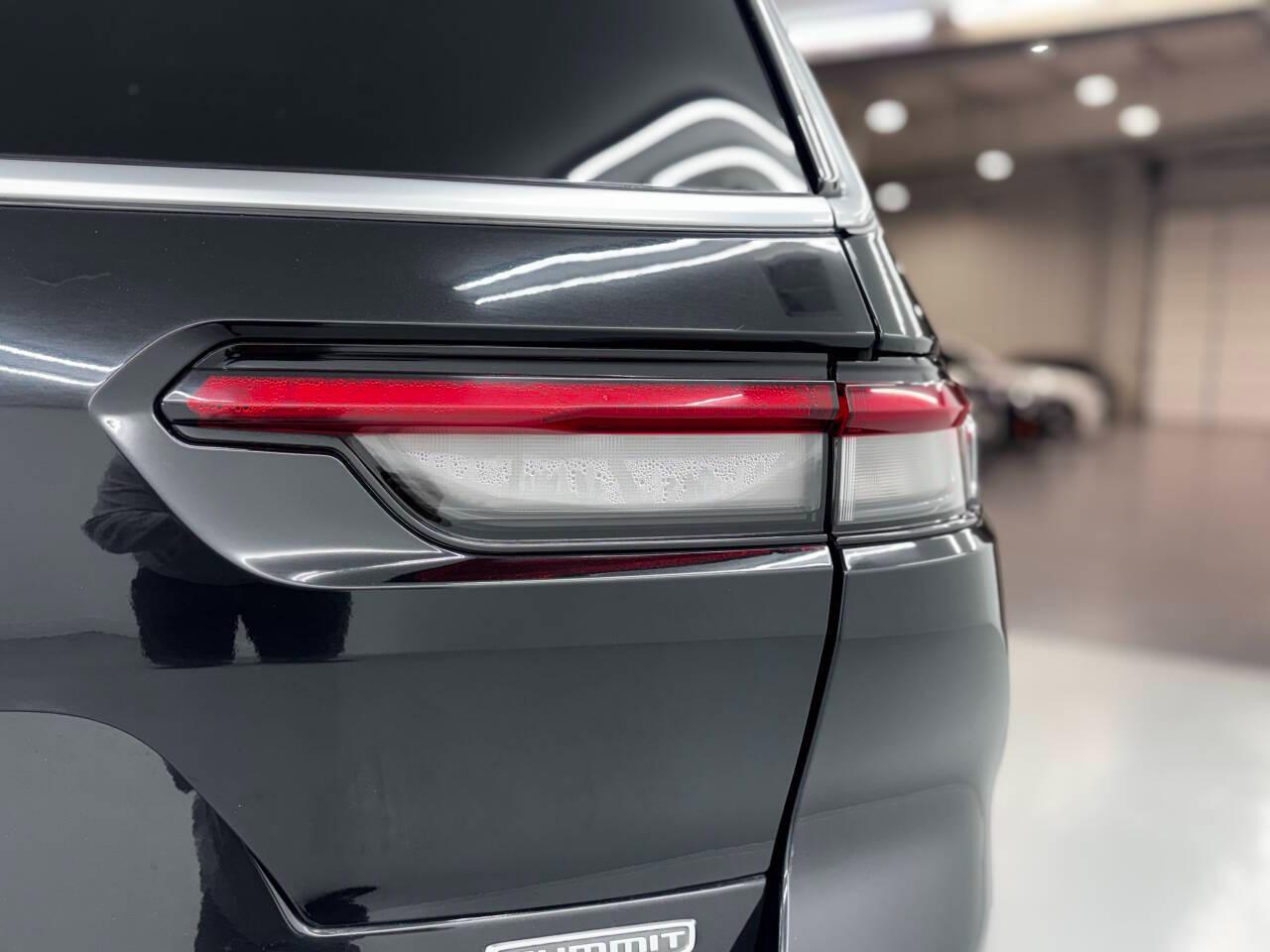 Jeep Grand Cherokee Summit 4WD 2021