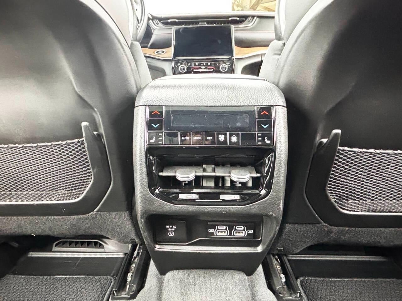 Jeep Grand Cherokee Summit 4WD 2021