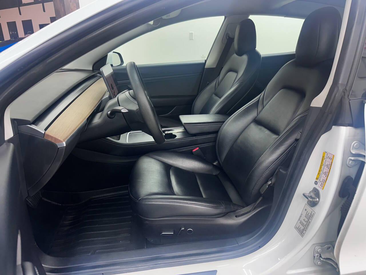 Tesla Model 3 Standard Range Plus 2021