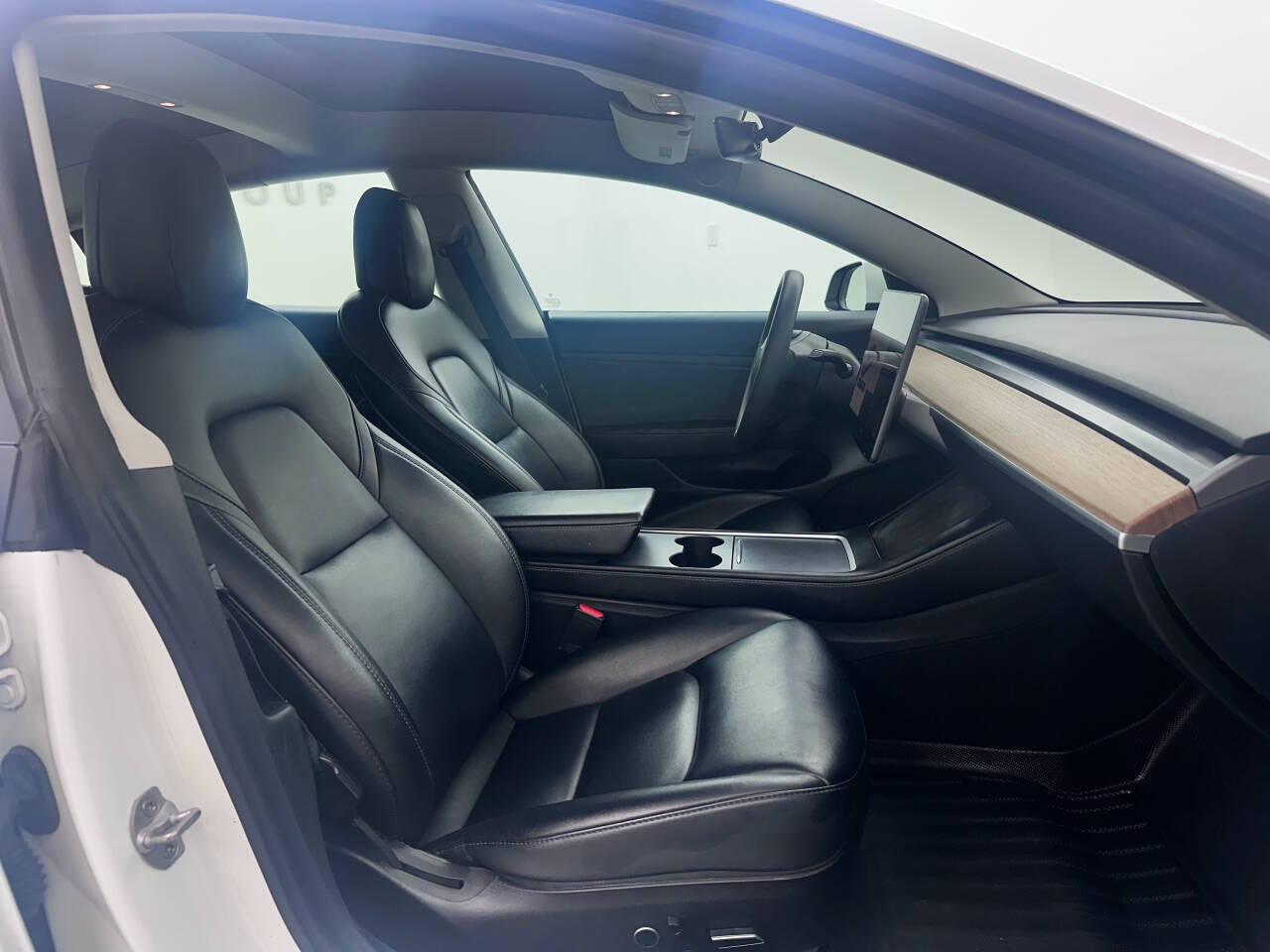 Tesla Model 3 Standard Range Plus 2021