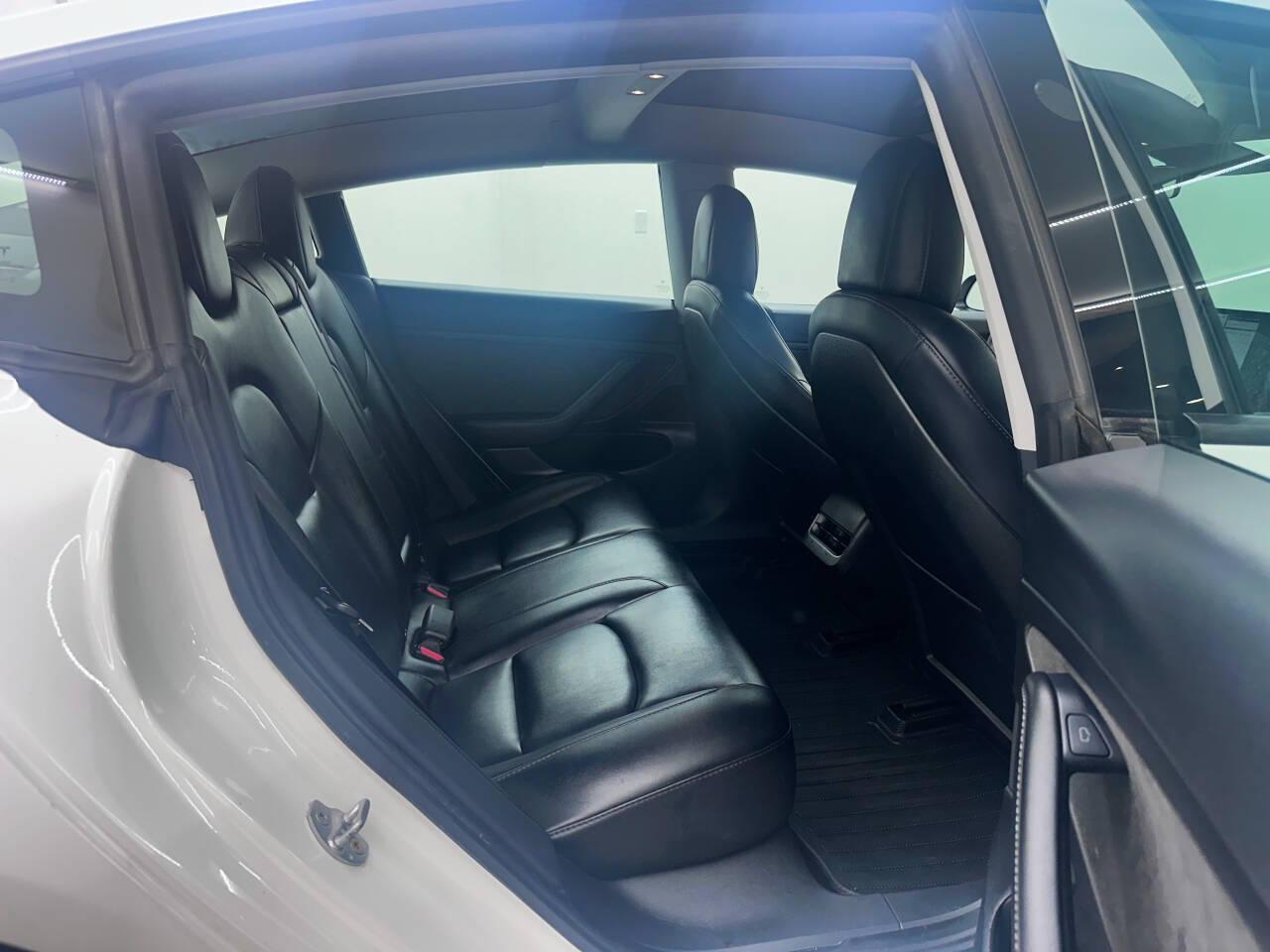 Tesla Model 3 Standard Range Plus 2021