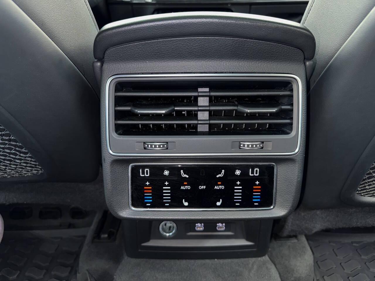 Audi Q7 Premium Plus 55 TFSI quattro 2021