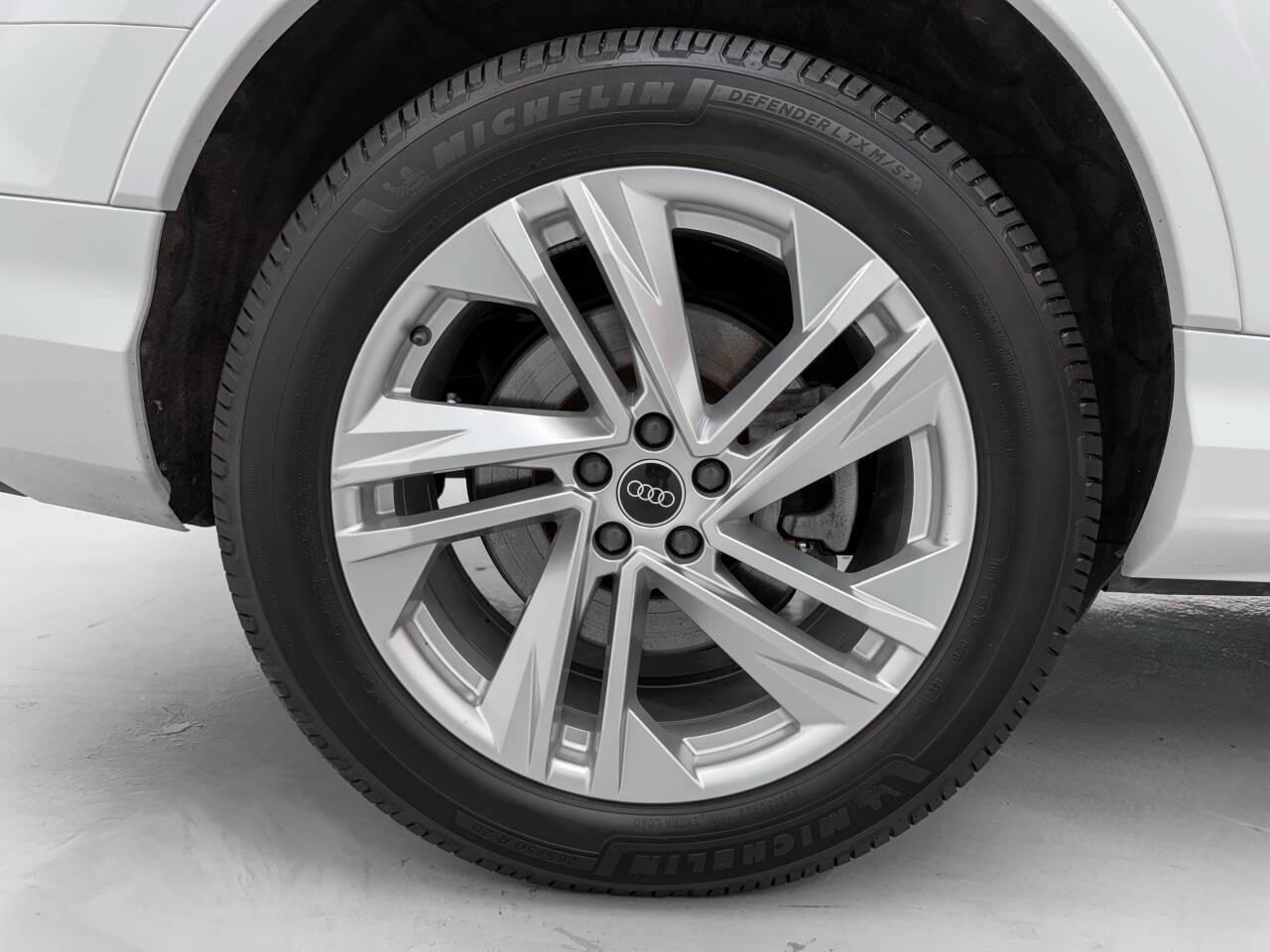 Audi Q7 Premium Plus 55 TFSI quattro 2021