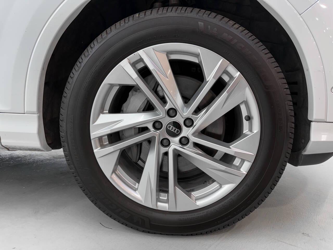 Audi Q7 Premium Plus 55 TFSI quattro 2021