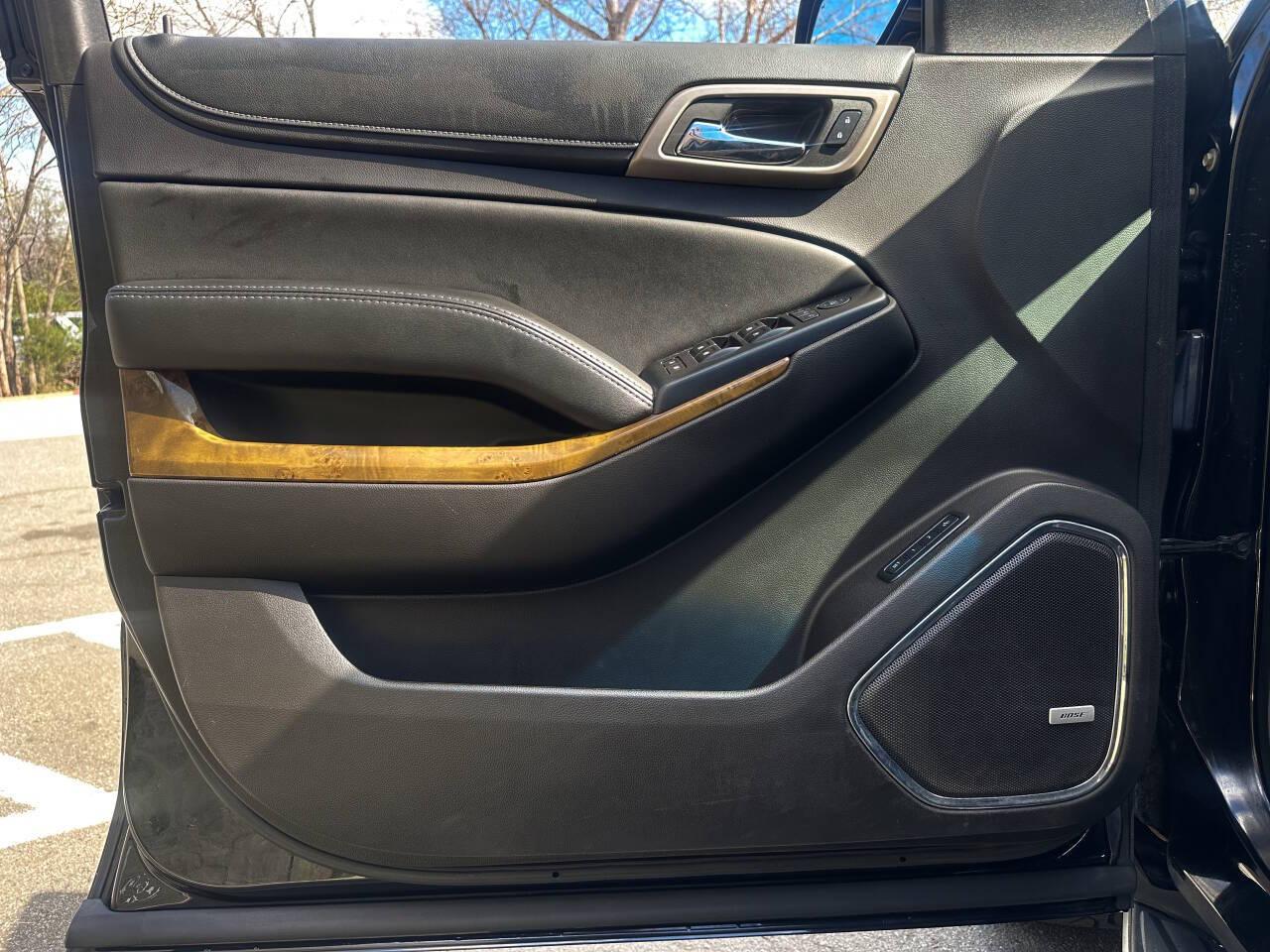 GMC Yukon Denali 4WD 2016