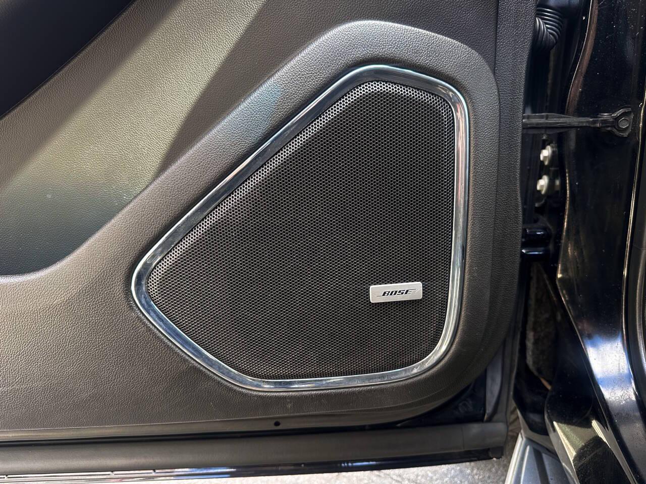 GMC Yukon Denali 4WD 2016