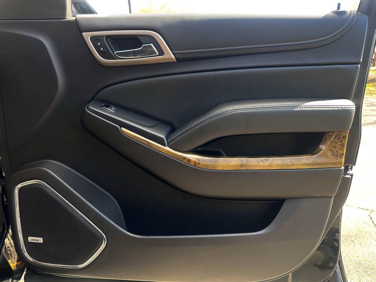 GMC Yukon Denali 4WD 2016