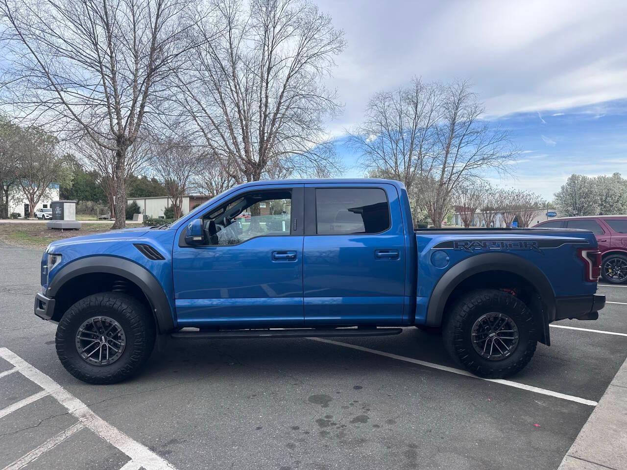 Ford F-150 Raptor SuperCrew 4WD 2019