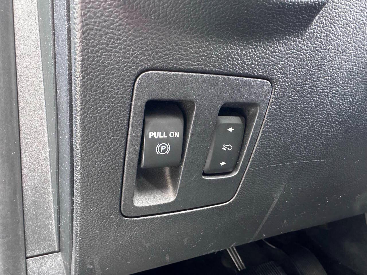 Ford F-150 Raptor SuperCrew 4WD 2019