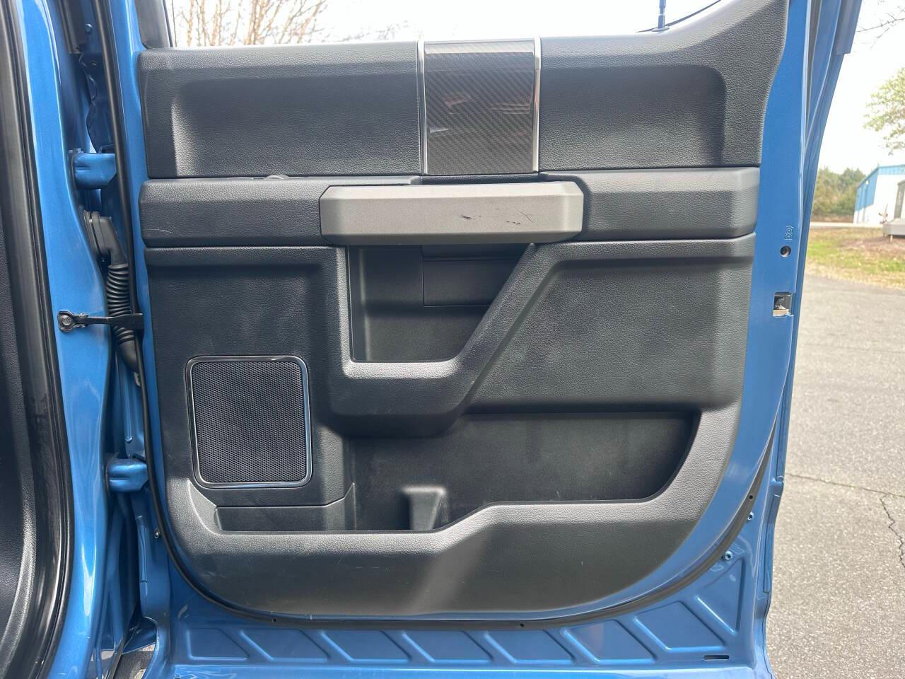 Ford F-150 Raptor SuperCrew 4WD 2019