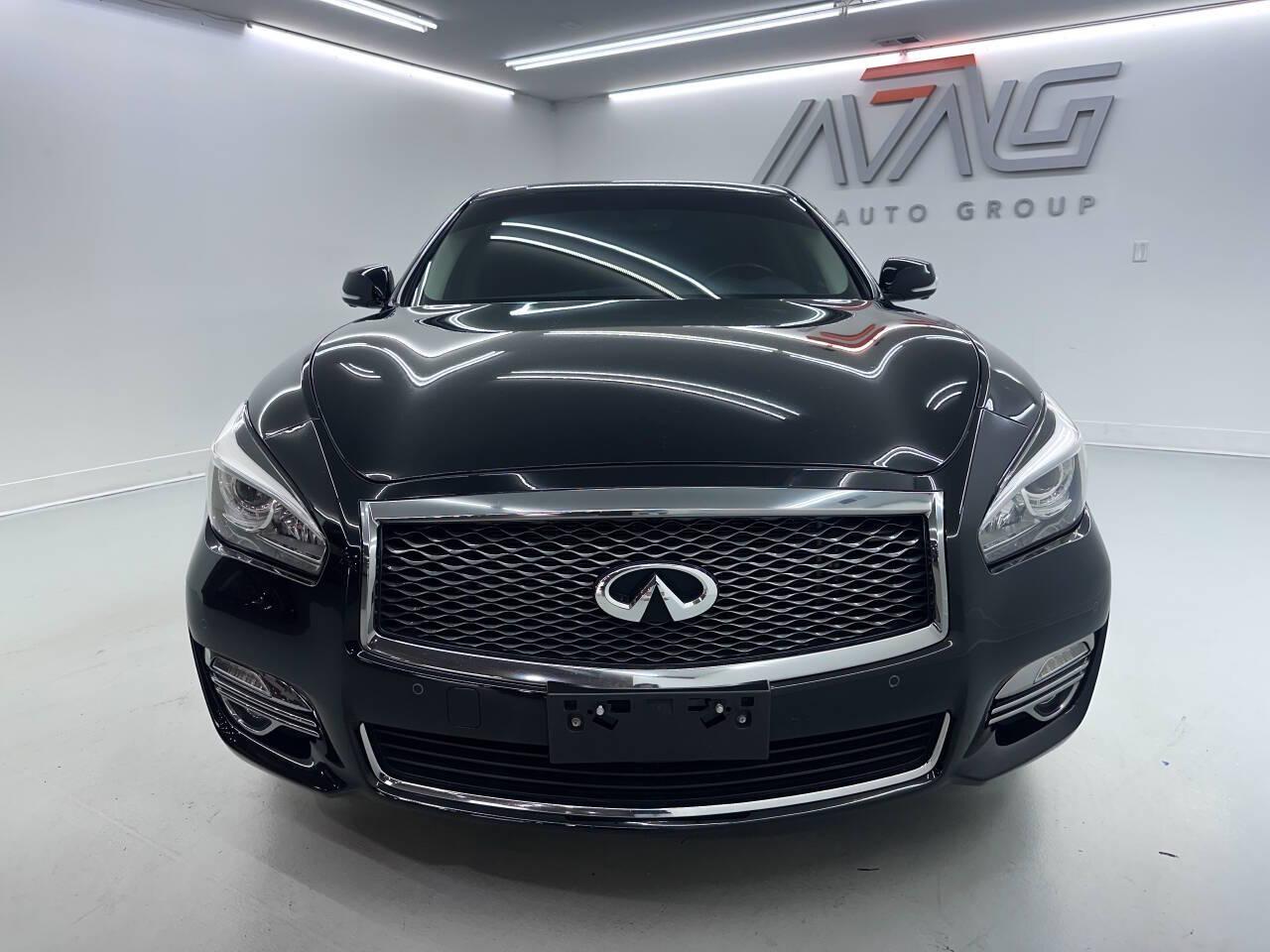 Infiniti Q70 L 3.7 2017