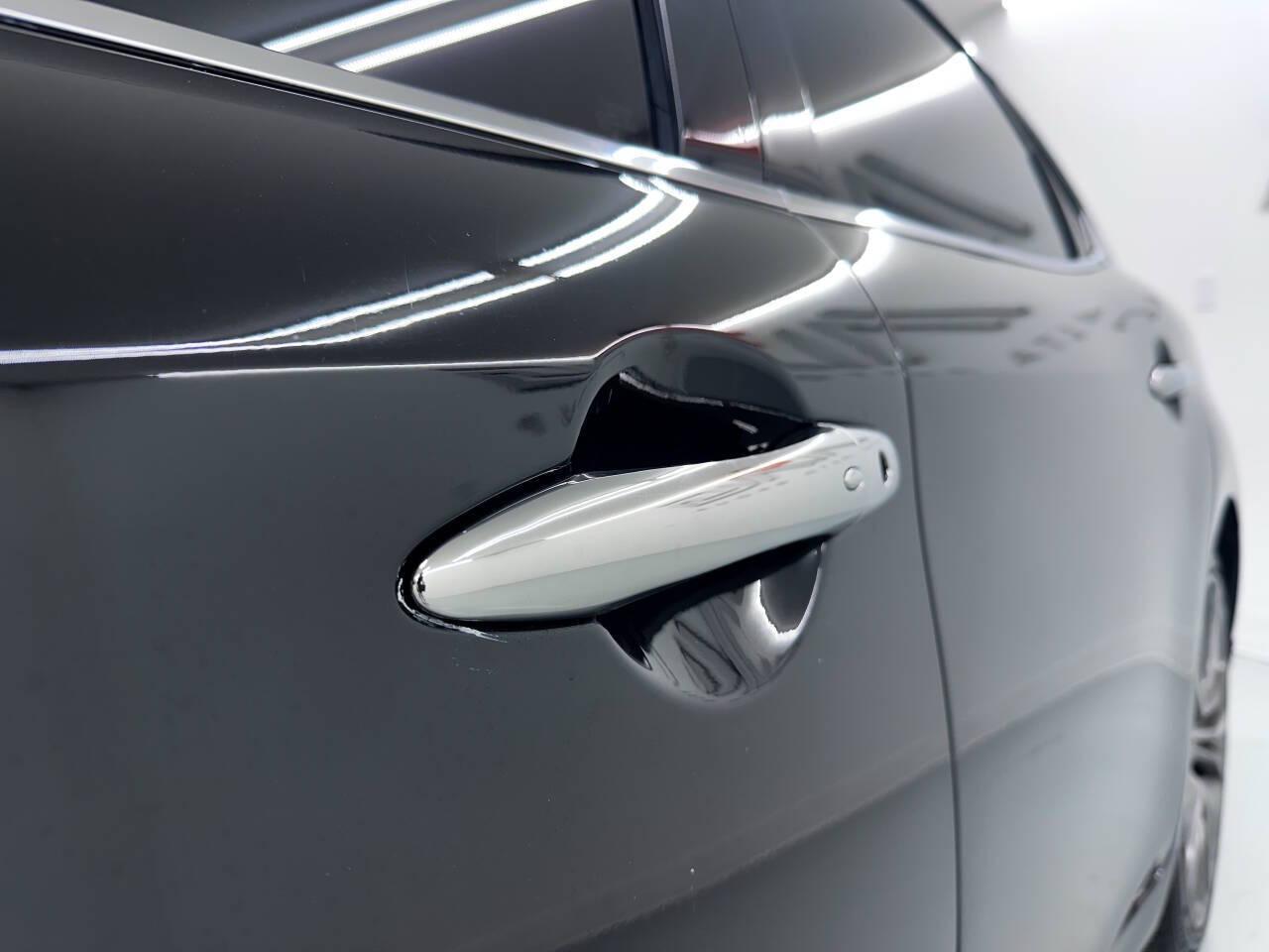 Infiniti Q70 L 3.7 2017