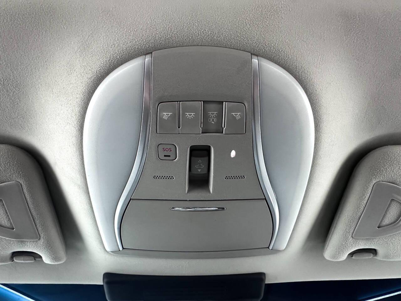 Infiniti Q70 L 3.7 2017