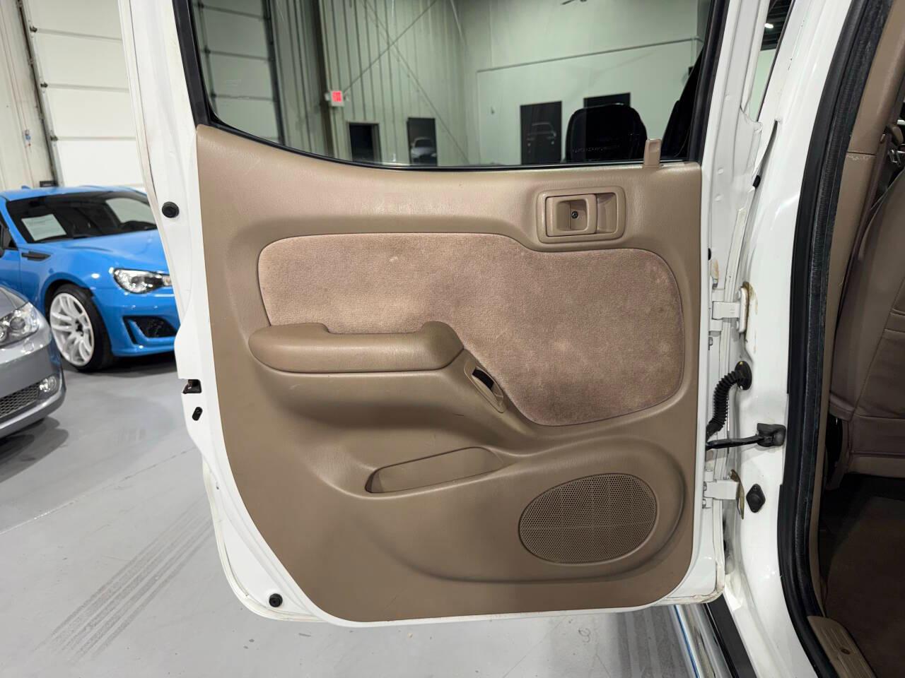 Toyota Tacoma PreRunner Double Cab V6 2WD 2004