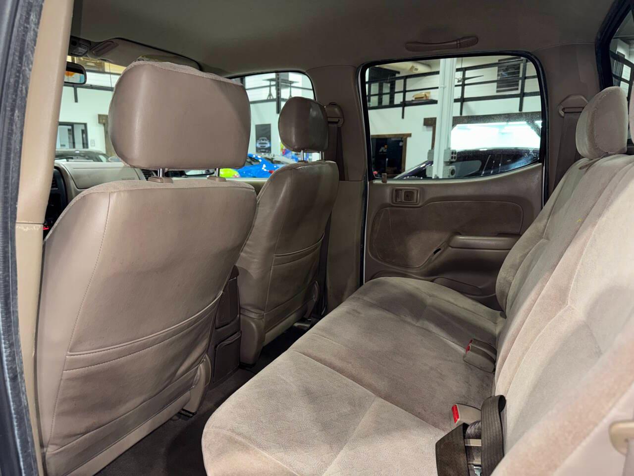 Toyota Tacoma PreRunner Double Cab V6 2WD 2004