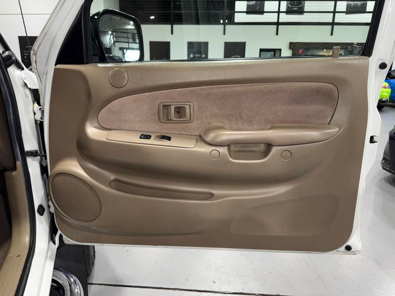 Toyota Tacoma PreRunner Double Cab V6 2WD 2004