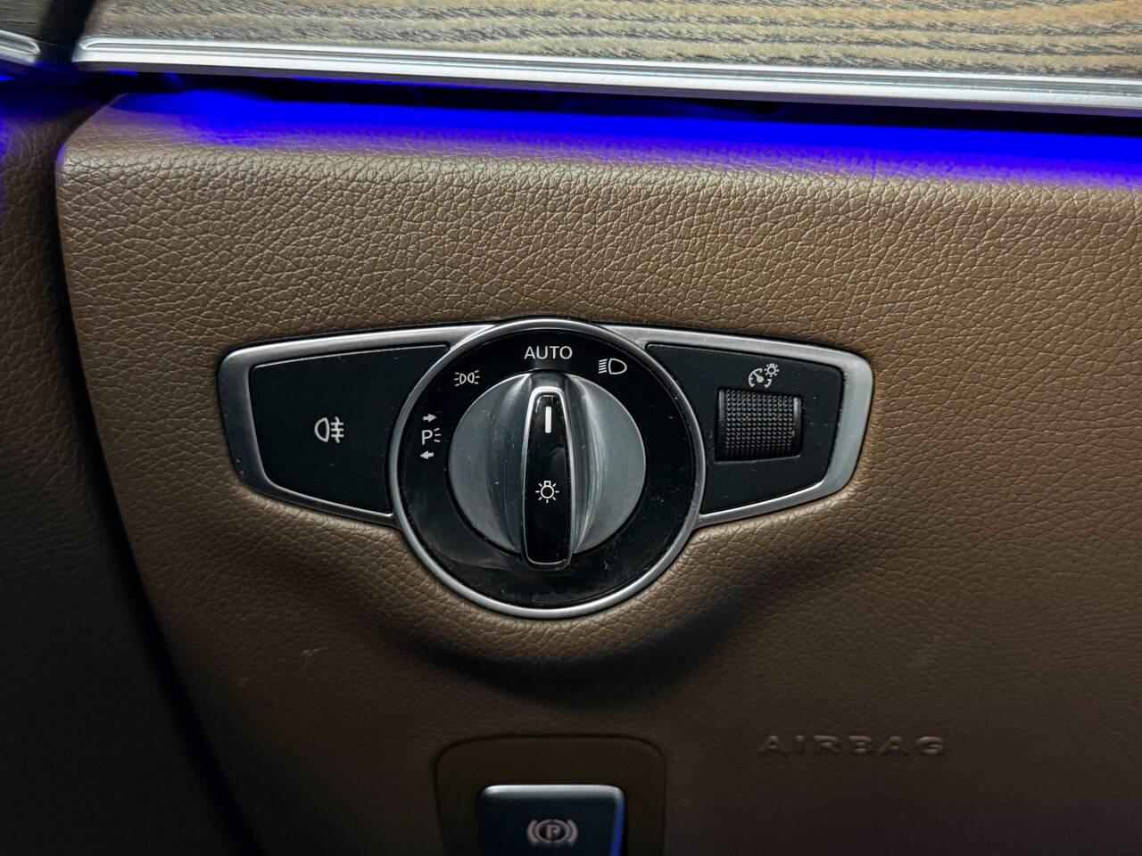 Mercedes-Benz E-Class E300 Luxury Sedan 2017