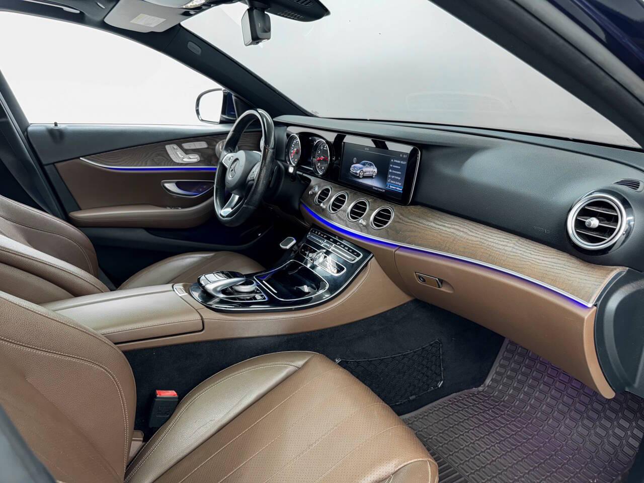 Mercedes-Benz E-Class E300 Luxury Sedan 2017