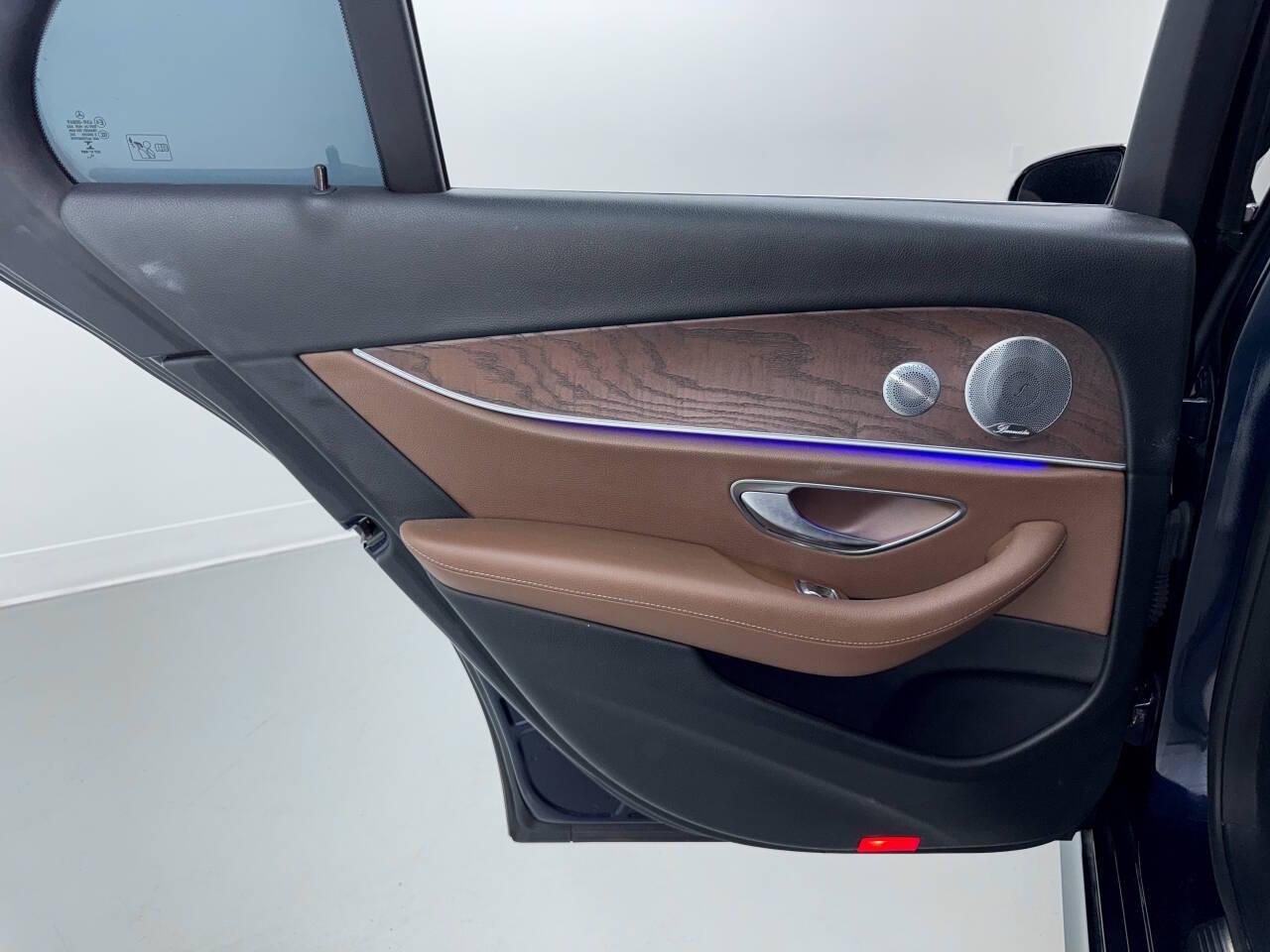 Mercedes-Benz E-Class E300 Luxury Sedan 2017