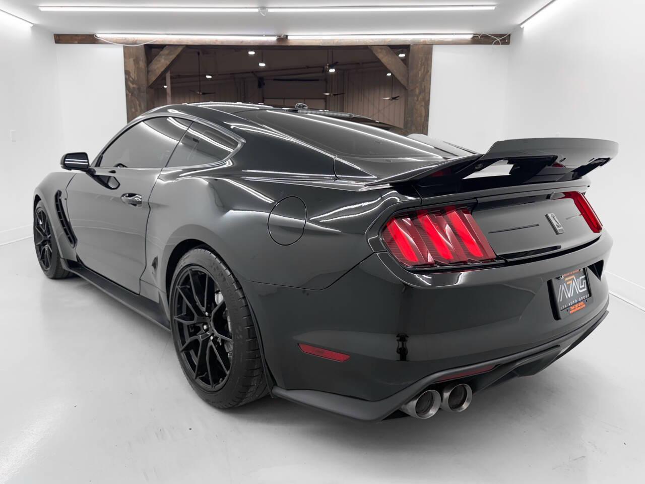 Ford Shelby GT350 Base 2020