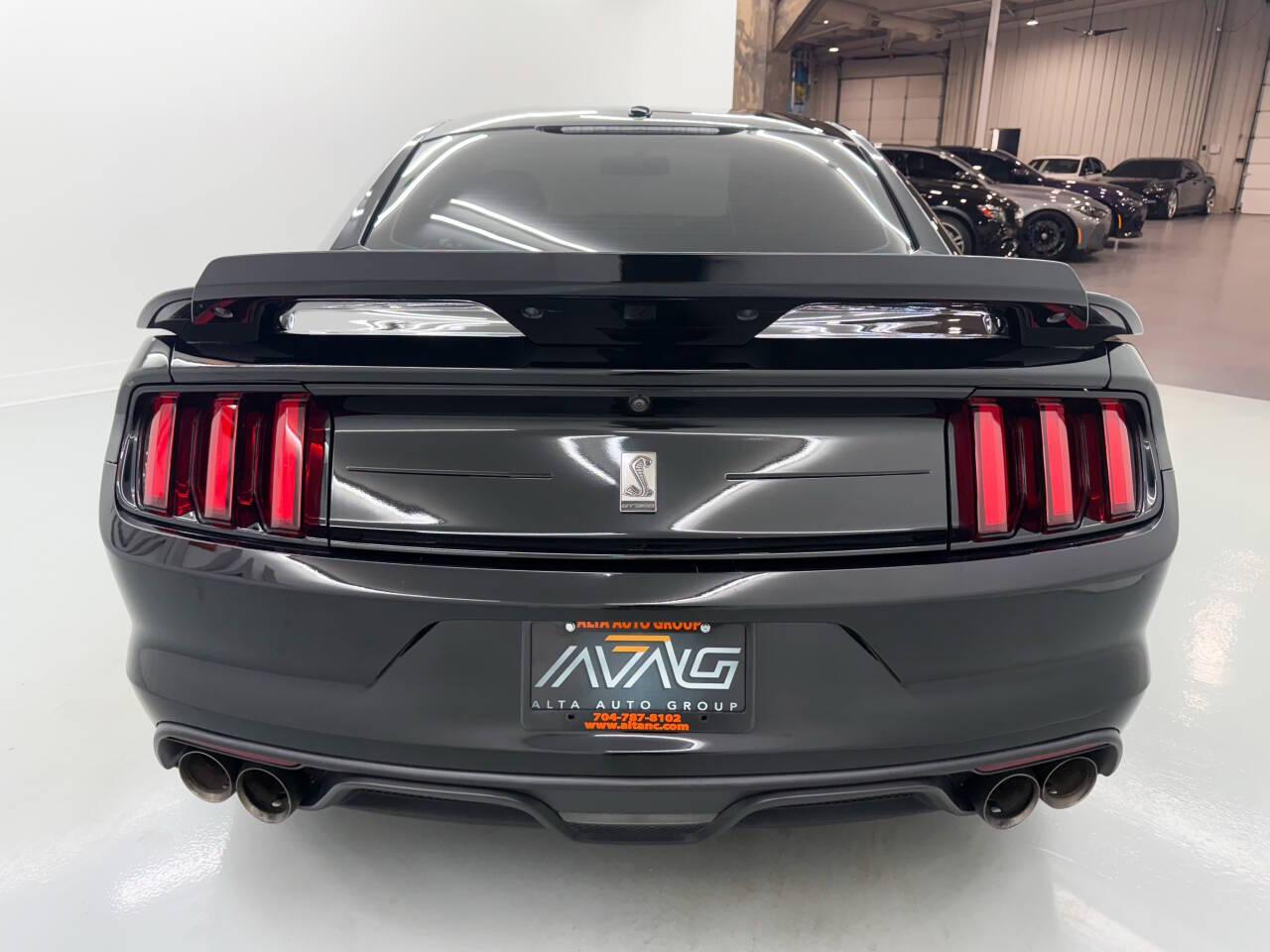 Ford Shelby GT350 Base 2020