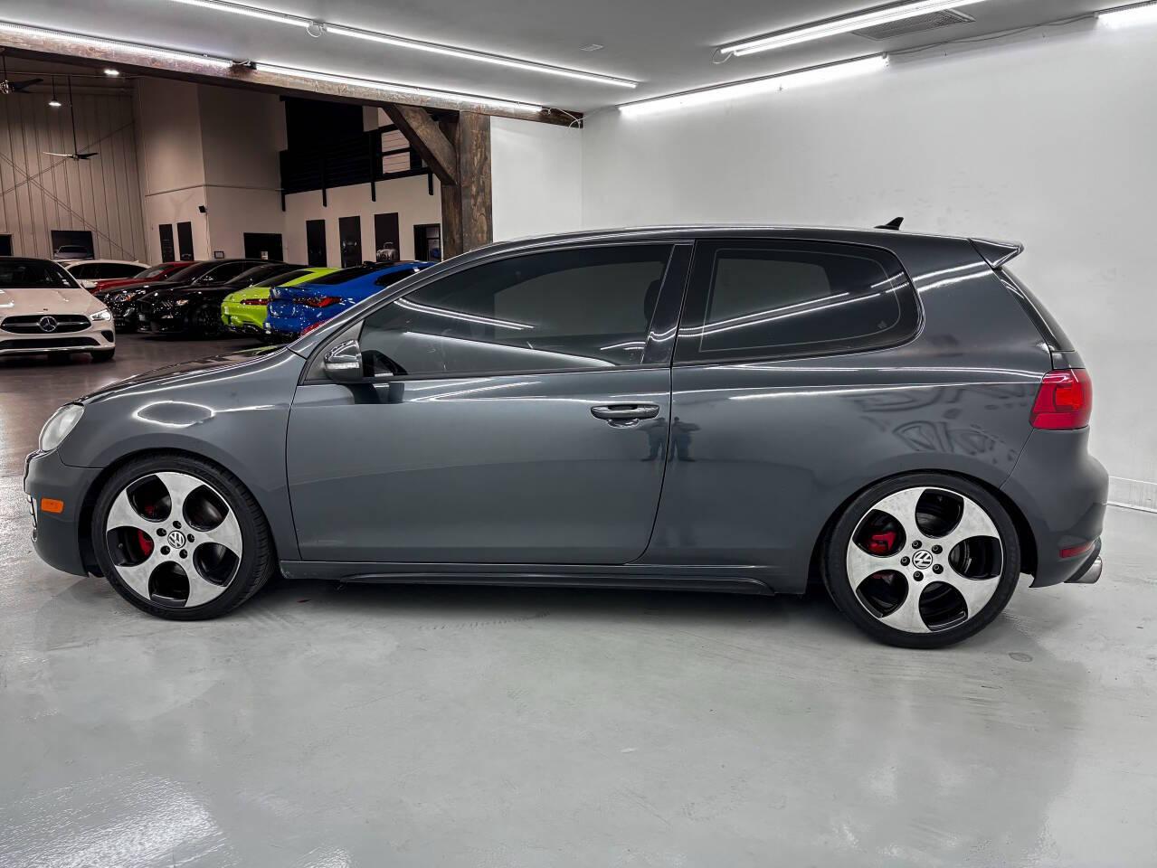Volkswagen GTI 2.0T Coupe 2010